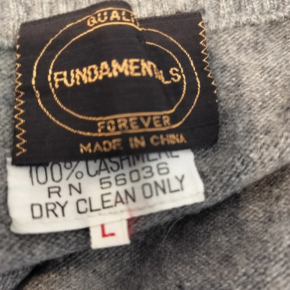 Fundamentals Cashmere V-Neck Sweater Mens Large Classic Minimalist Gray